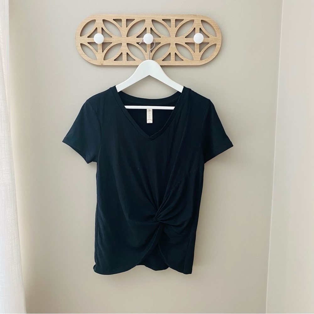 Altar'd State Front Tie V-Neck Tee Shirt Black Sz Small